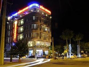 Hong Nhung Hotel Rach Gia Extérieur photo